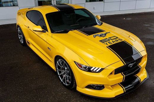 Mustang Amarelo 