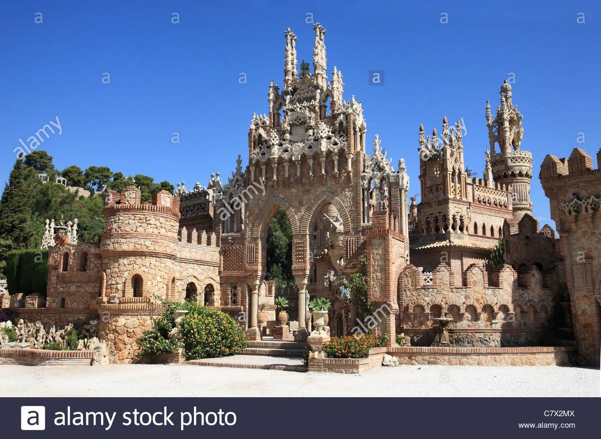 Place Castillo Monumento Colomares