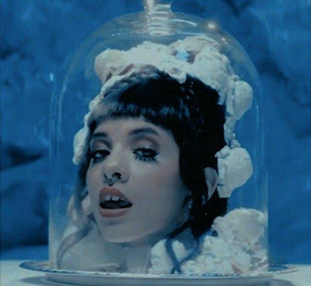 Fashion Melanie Martinez