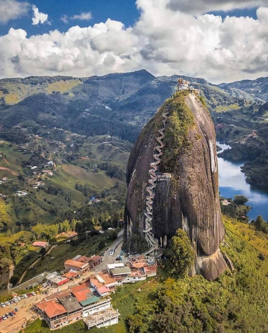 Place Guatape