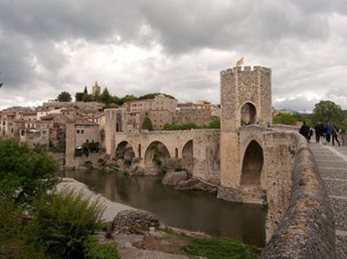 Place Besalú