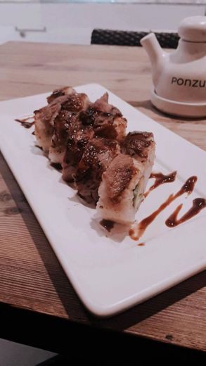 Sushi Roll Nichupté