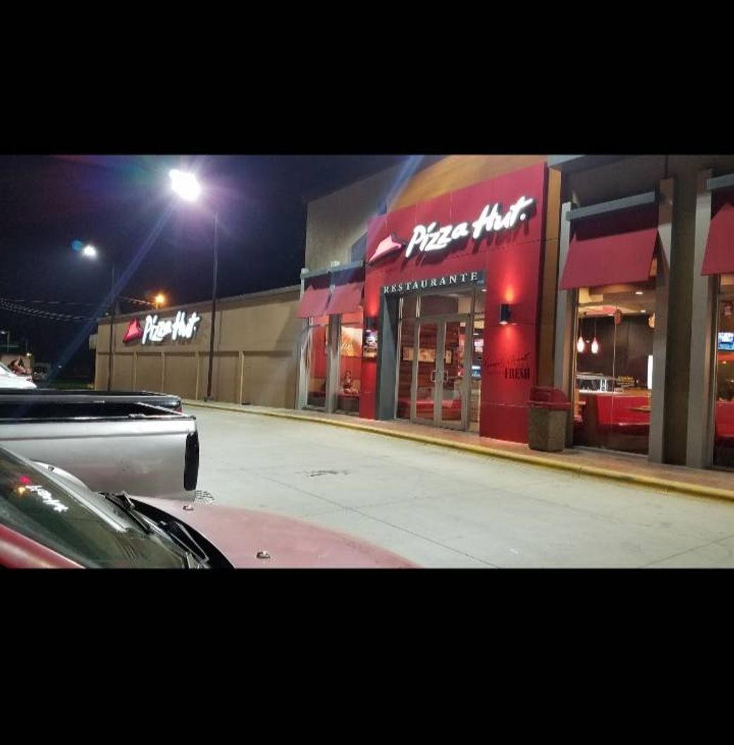 Restaurants Pizza Hut