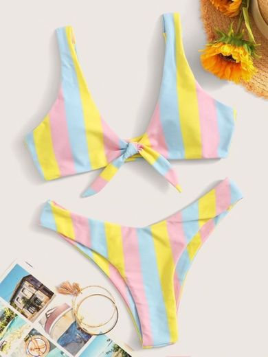 Bikini top con nudo delantero de rayas cortado alto | SHEIN ES