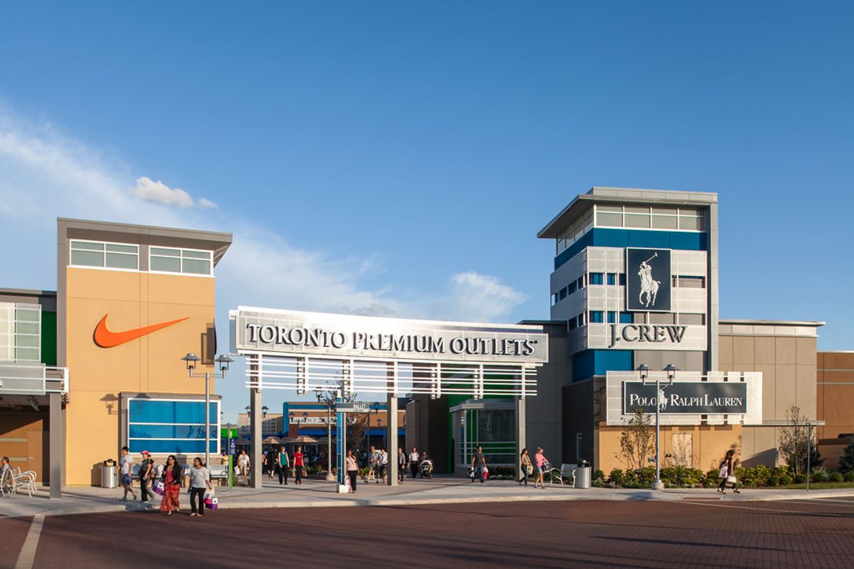 Place Toronto Premium Outlets