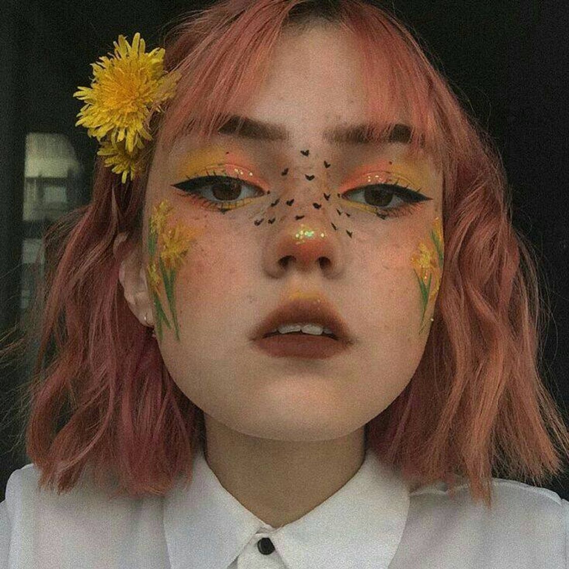 Moda Maquillaje de flores🌻🌼