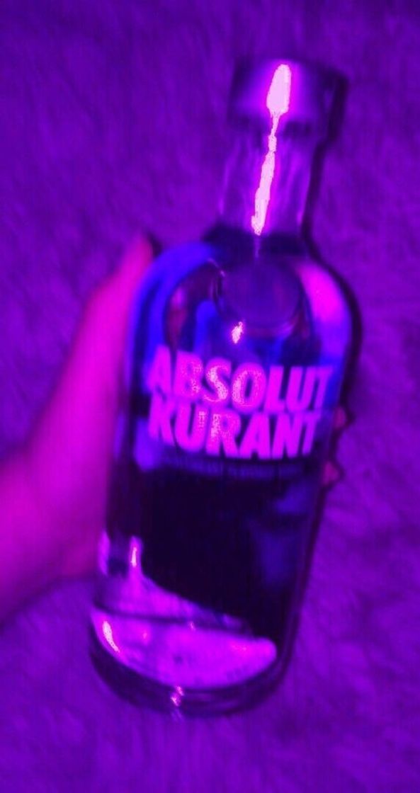 Fashion Wallpaper Absolut