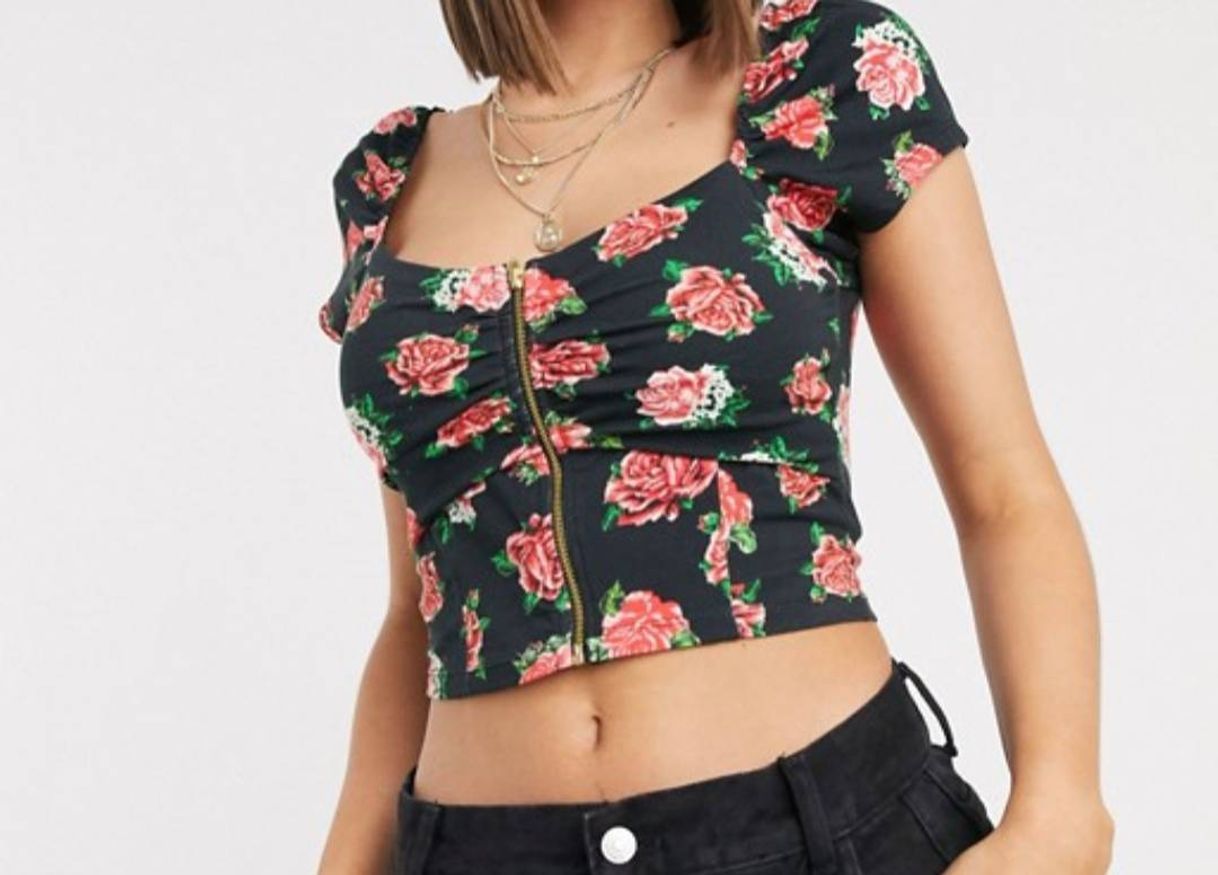 Social Top rosas Asos