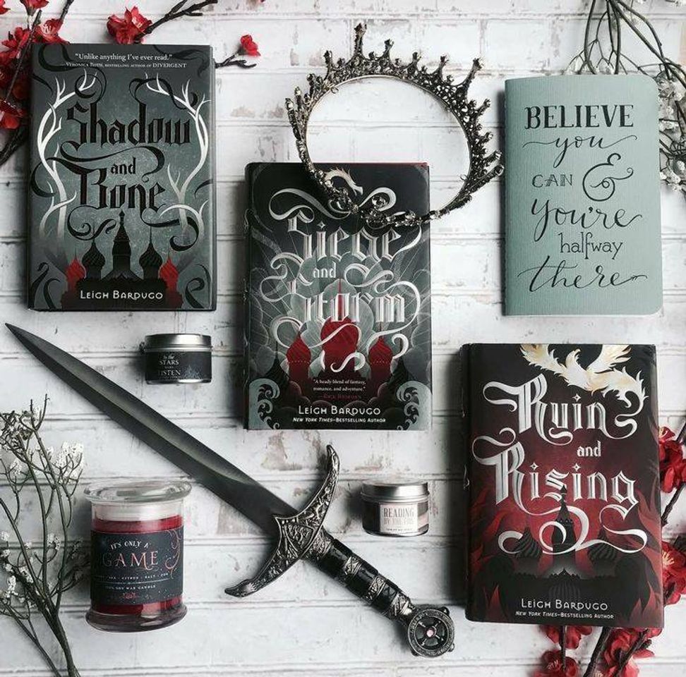 Libro The Shadow and Bone Trilogy Boxed Set: Shadow and Bone