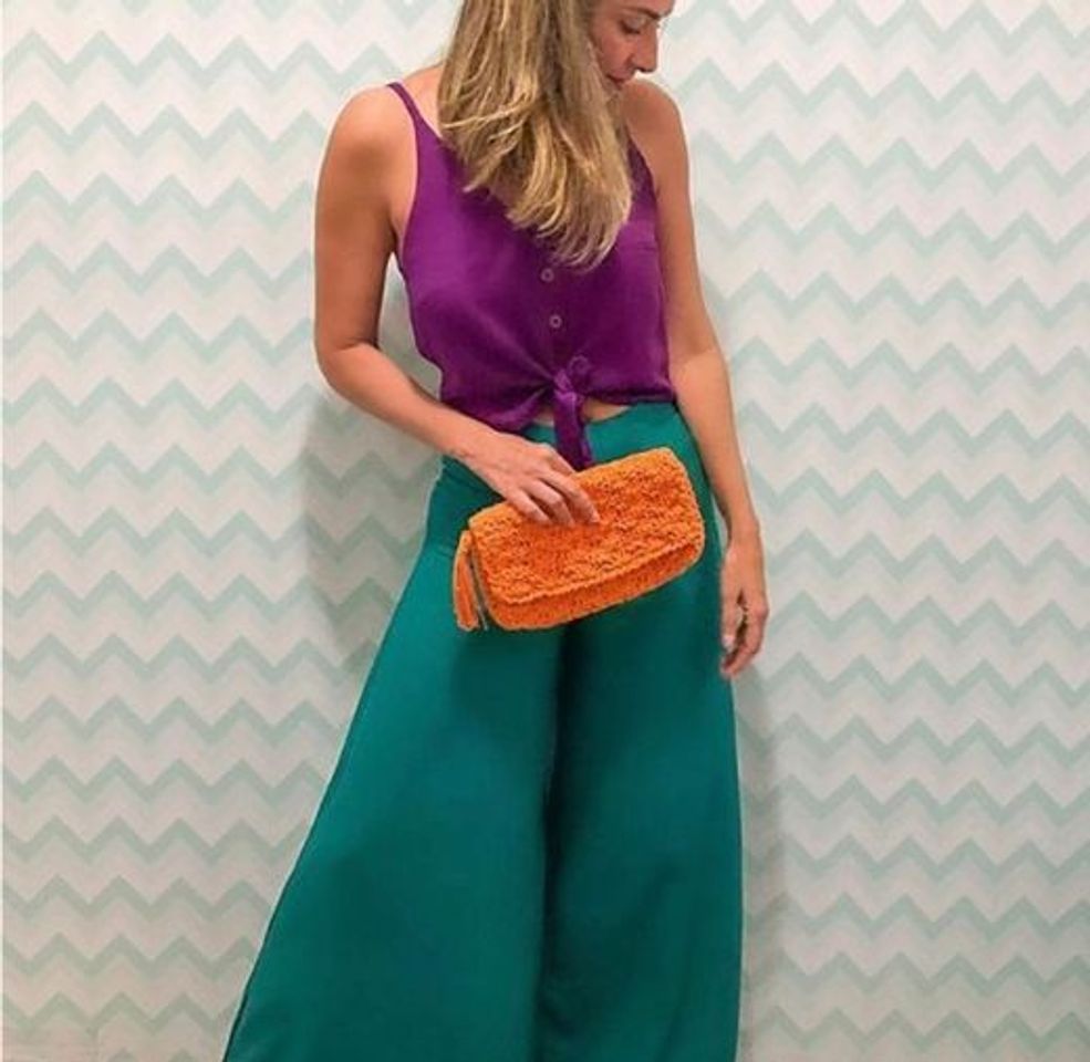 Social Color blocking  