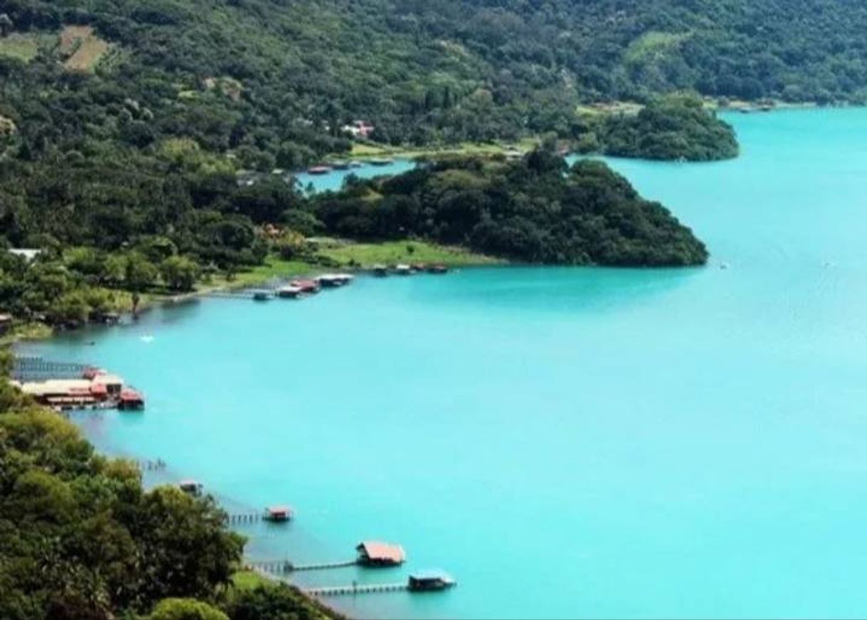 Place Lago de Coatepeque, Santa Ana.