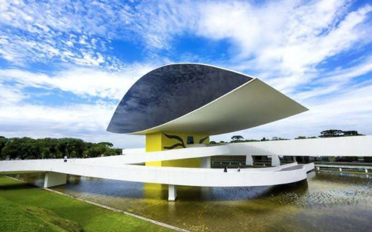 Place Museu Oscar Niemeyer