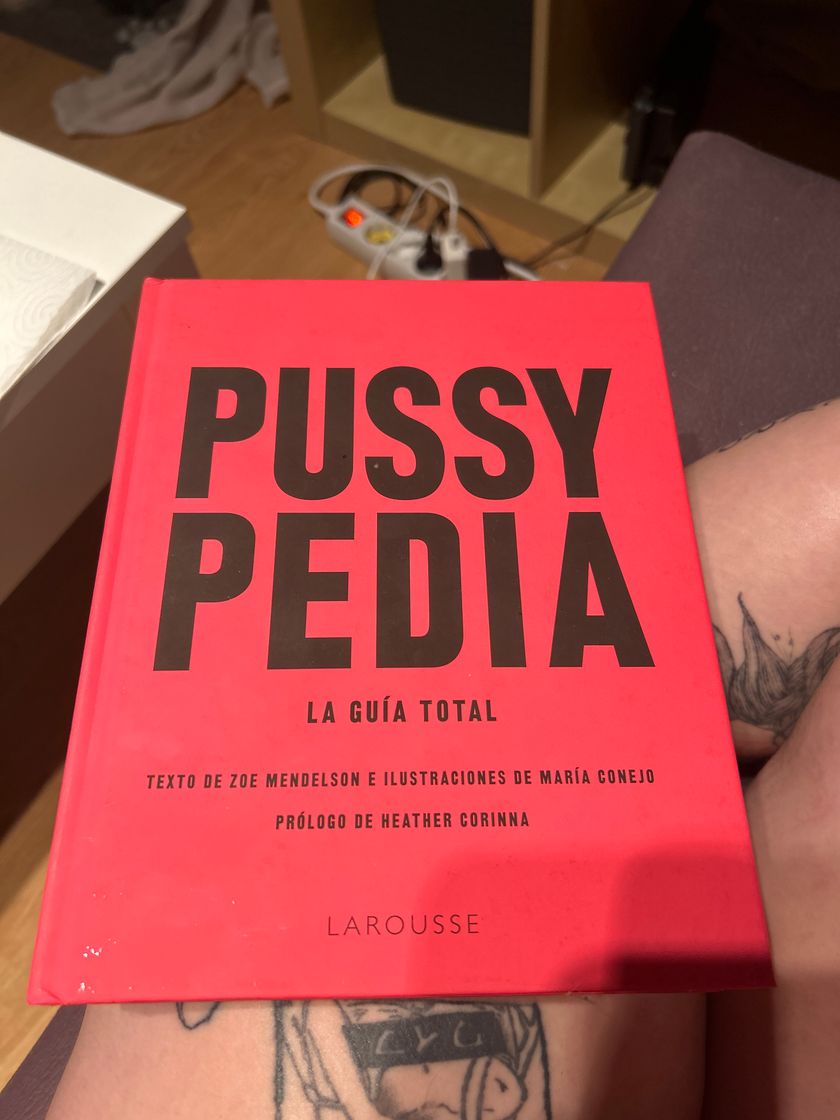 Book Pussypedia