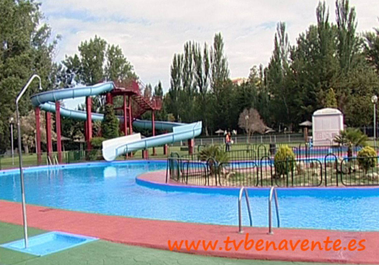 Lugares Piscinas Municipais de Benavente