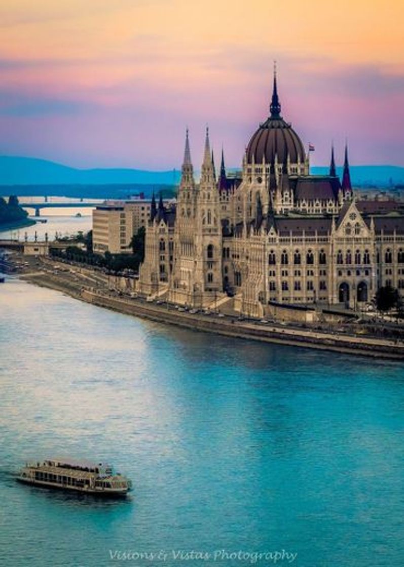 Lugar Danubio Budapest