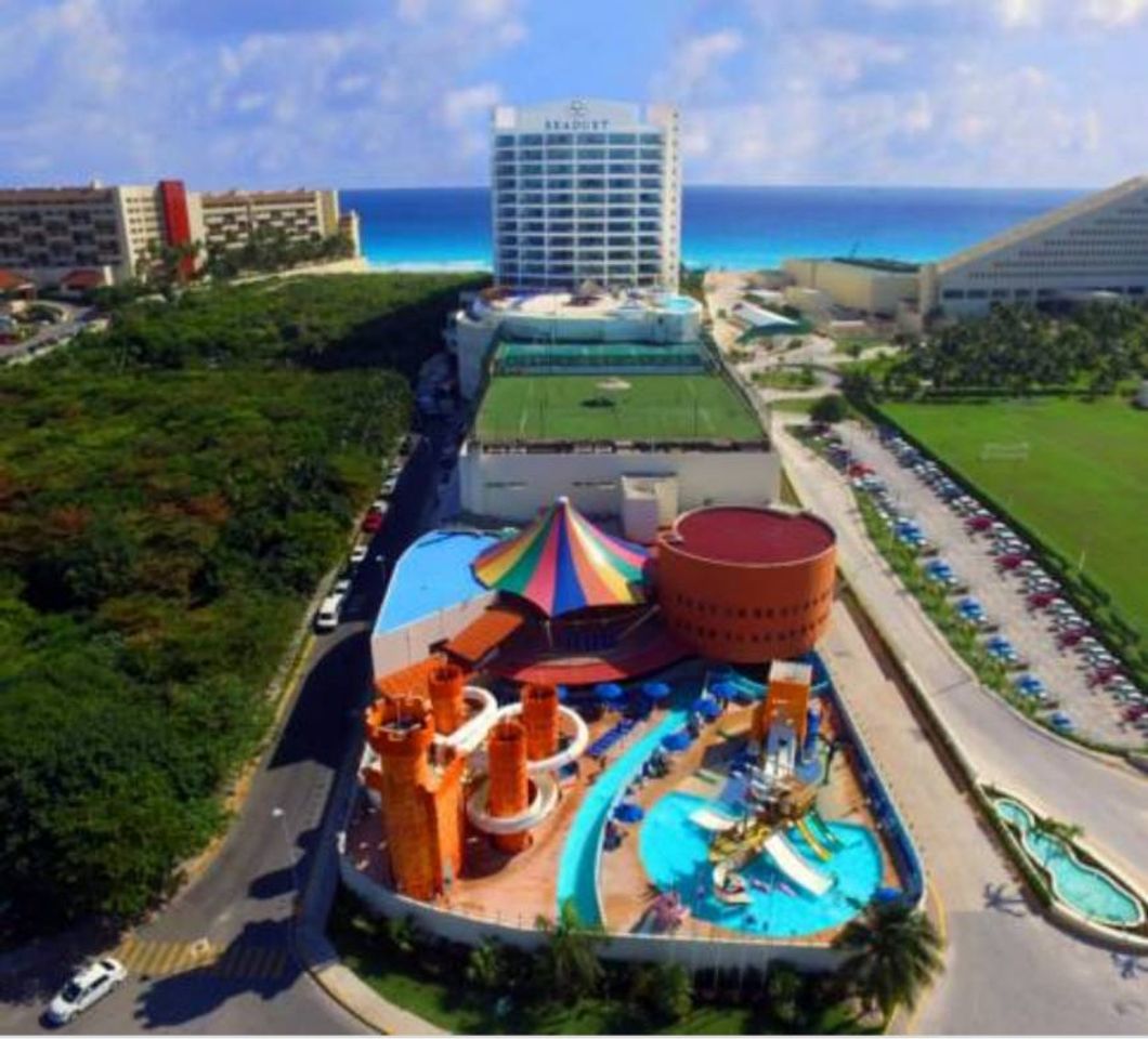 Place Seadust Cancun Family Resort