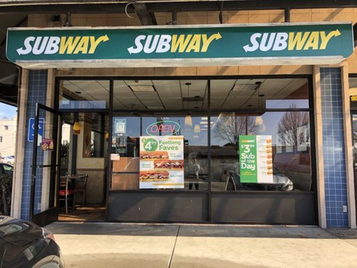 Restaurants Subway