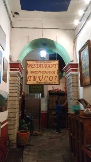 Truco 7 Restaurant