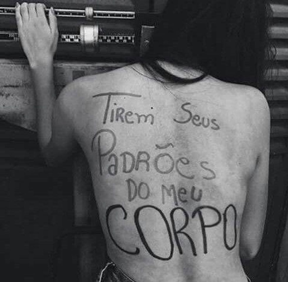 Social Tirem seus padrões do meu corpo