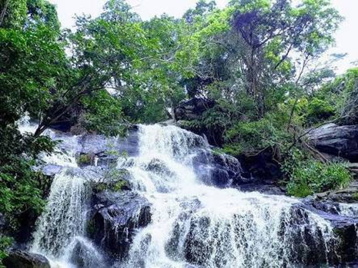 Lugar Cachoeira do Roncador