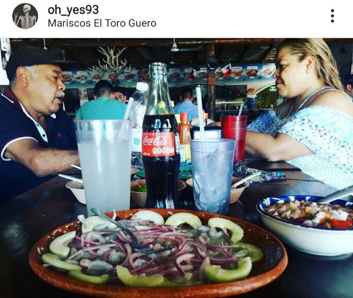 Place Mariscos El Toro Guero