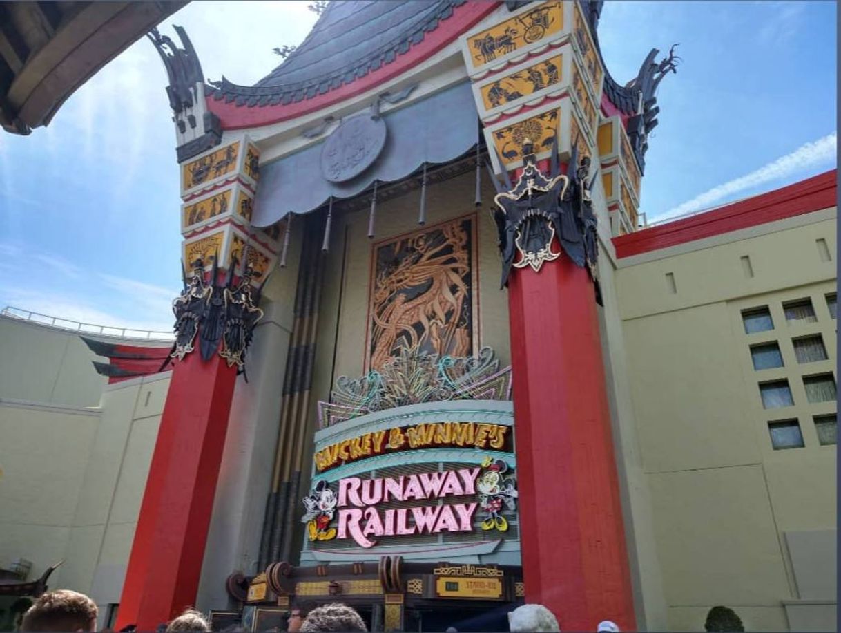 Lugar Mickey and minnie's runaway railway