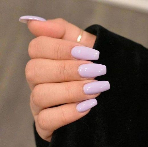 Unhas roxo pastel☁️🍃