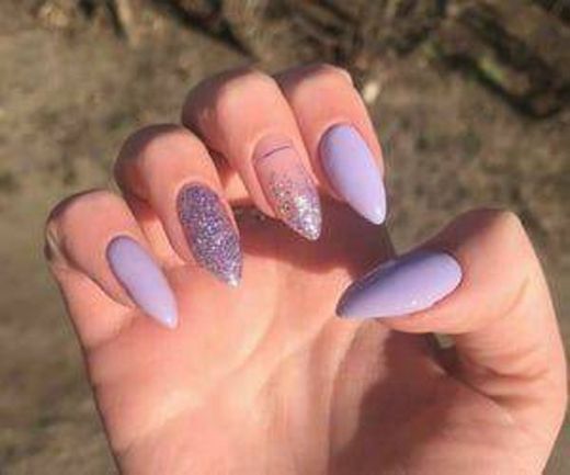  Lilac Nails 