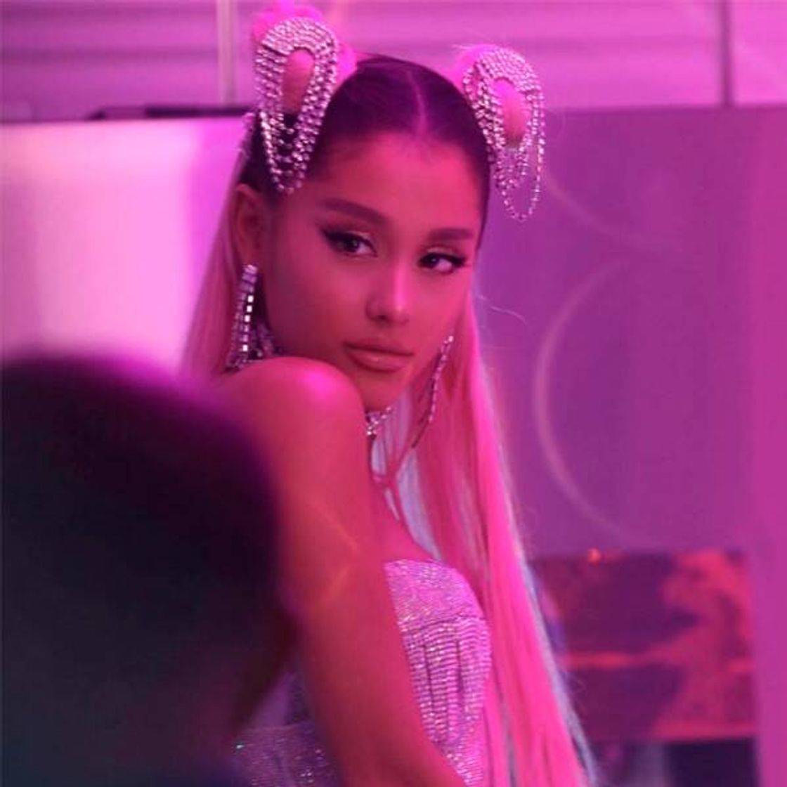 Canción 7 rings