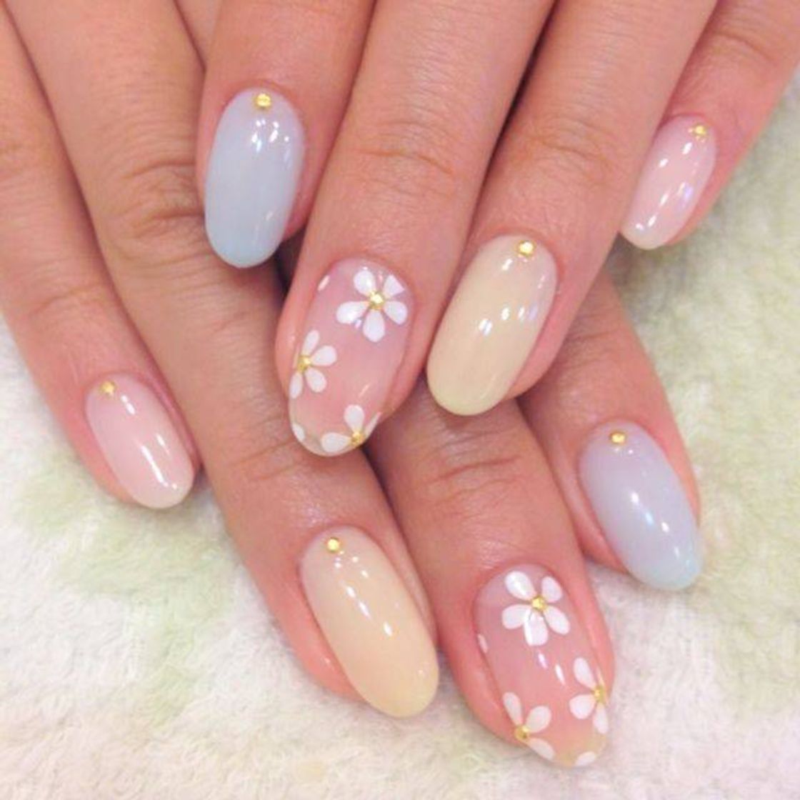 Moda Nail designer