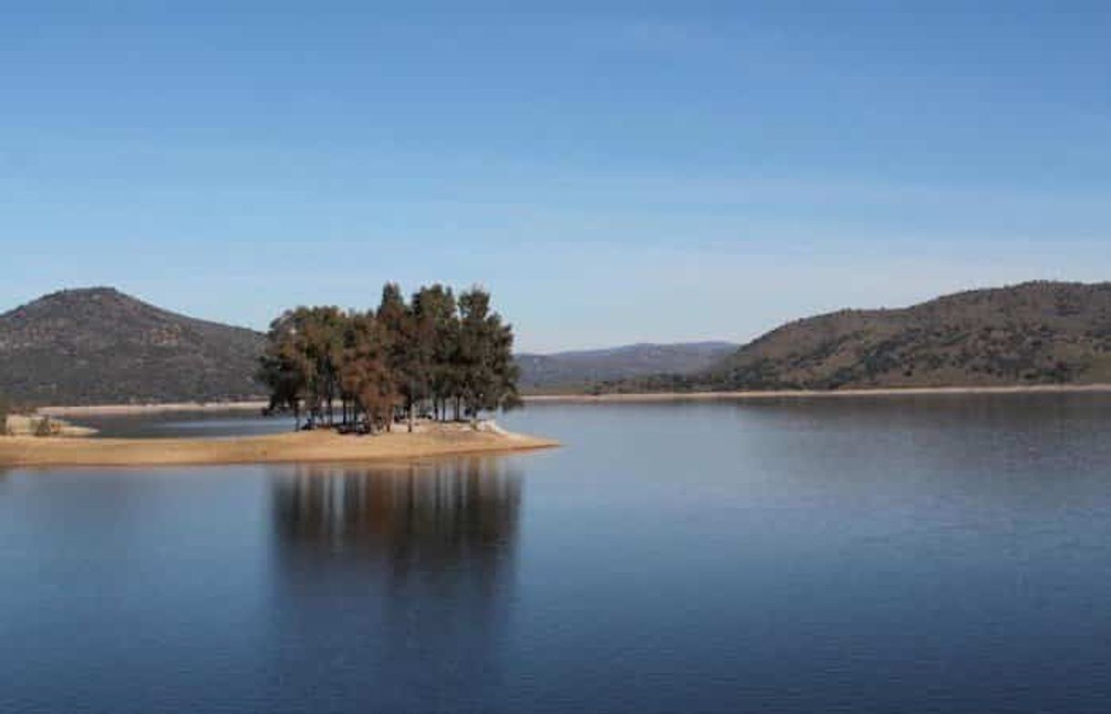 Restaurantes Lagos del Serrano