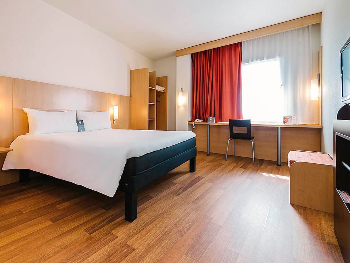 Place Hotel ibis Madrid Centro