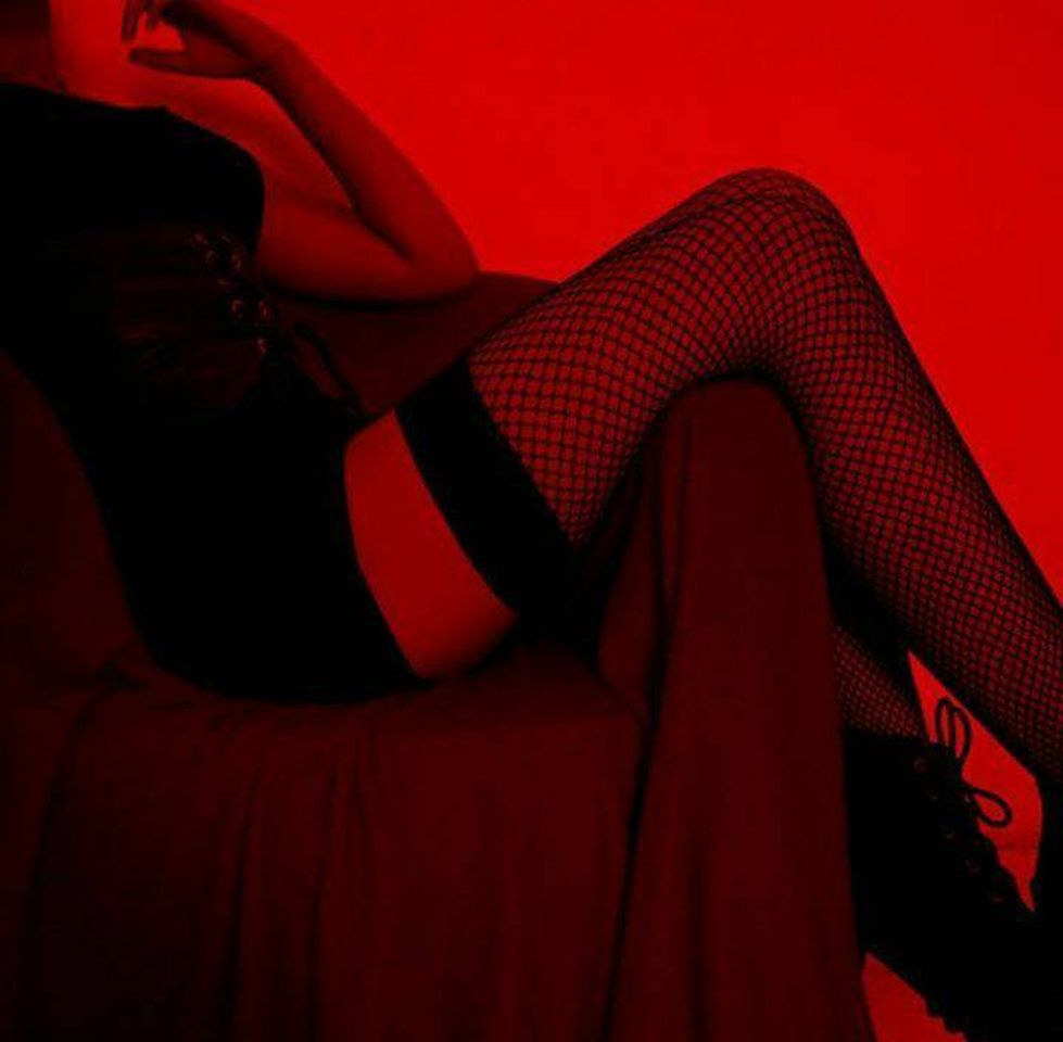 Social themes 🍒 •red