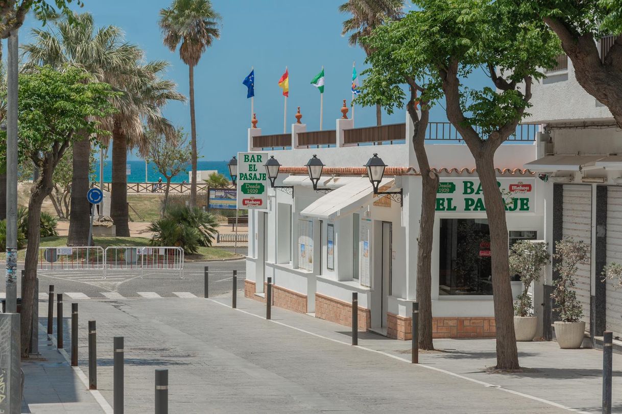 Restaurants El Pasaje