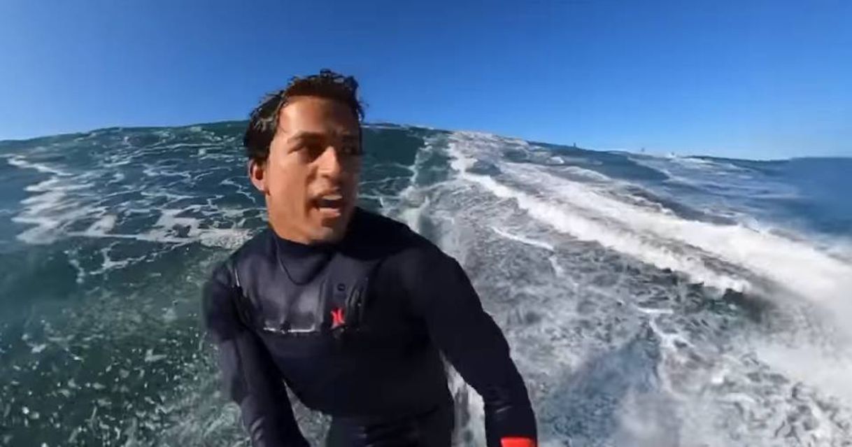 Fashion Kai Lenny "destruído" por ondas gigantes da Nazaré [vídeo]