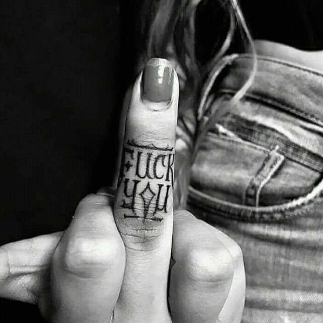 Social Ideia de tatoo no dedo