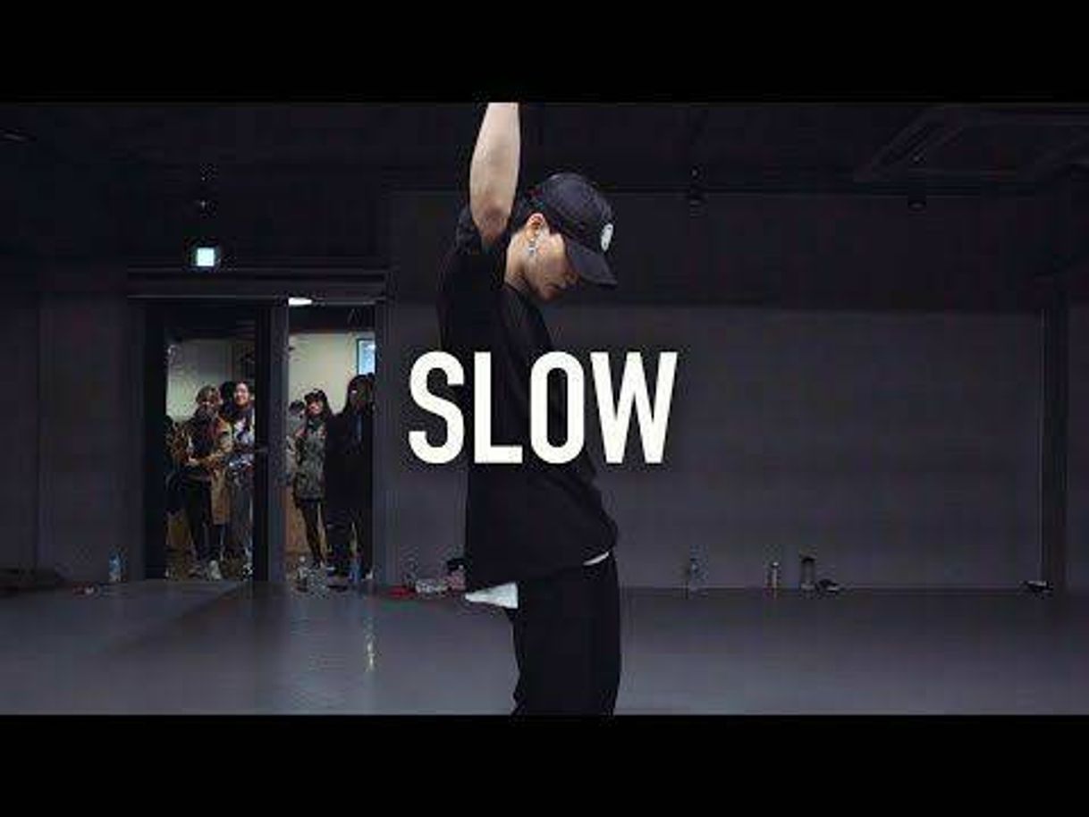 Moda Slow - Sammie / Shawn Choreography - YouTube