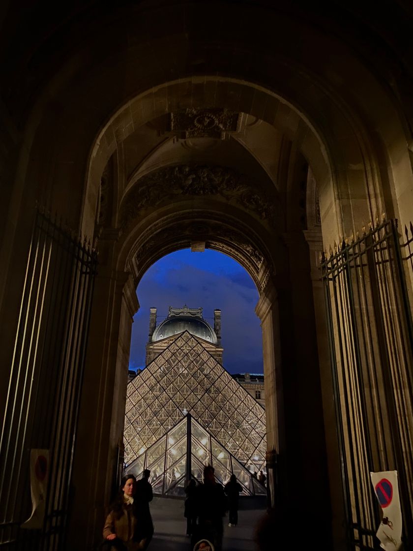 Museo del Louvre