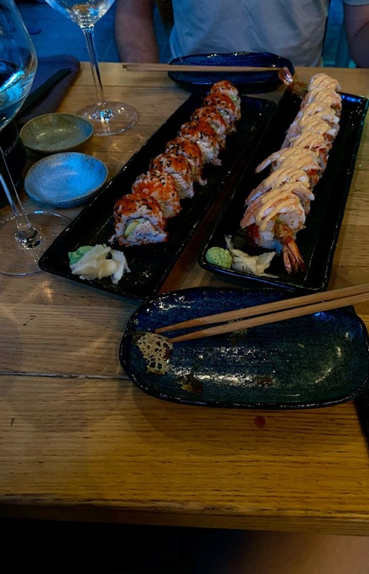 Robata Restaurante Japonés