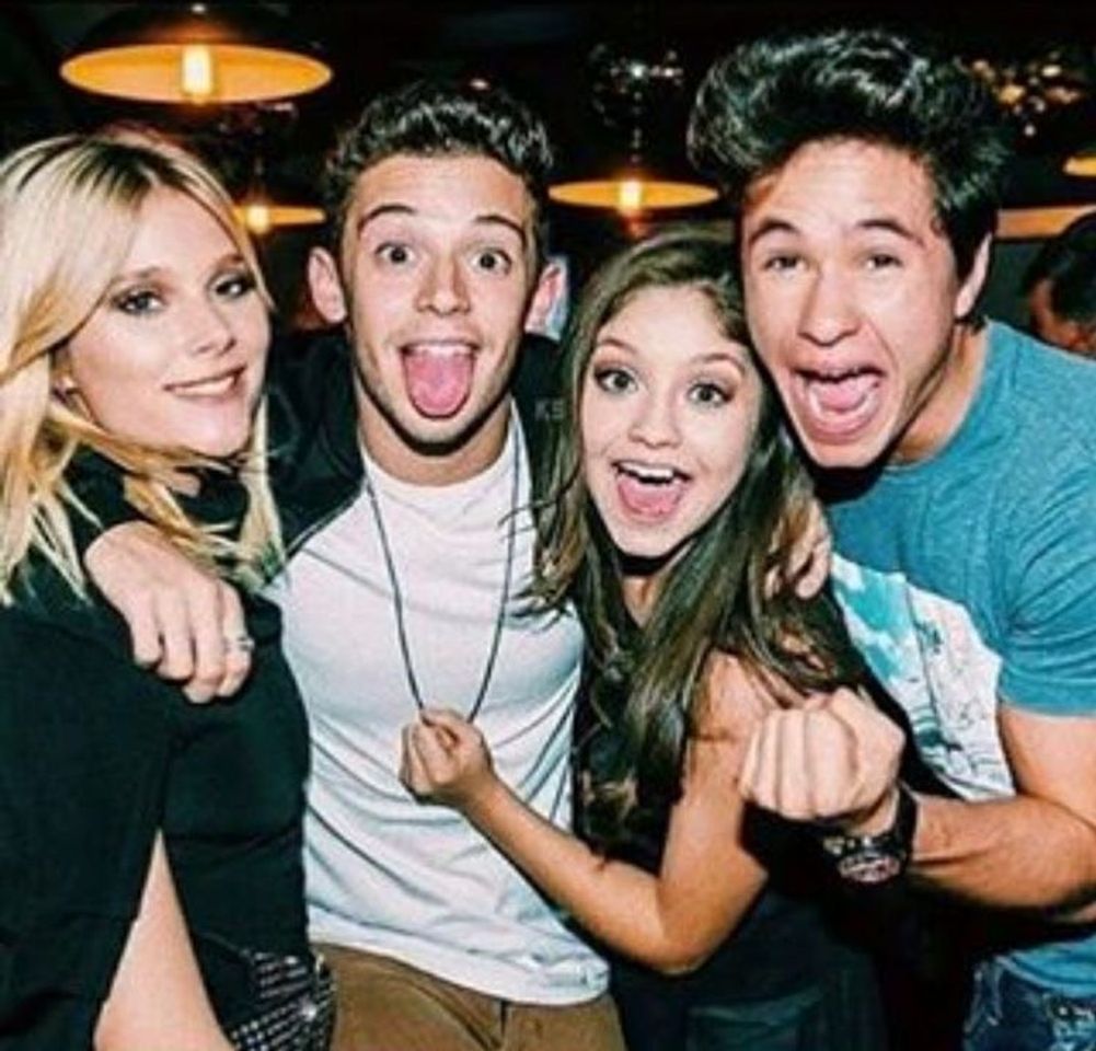 Moda Elenco de soy luna