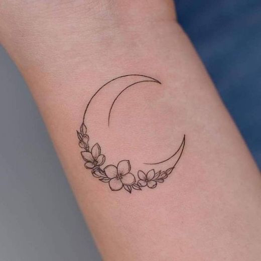 TATUAGEM LUA 🌜 