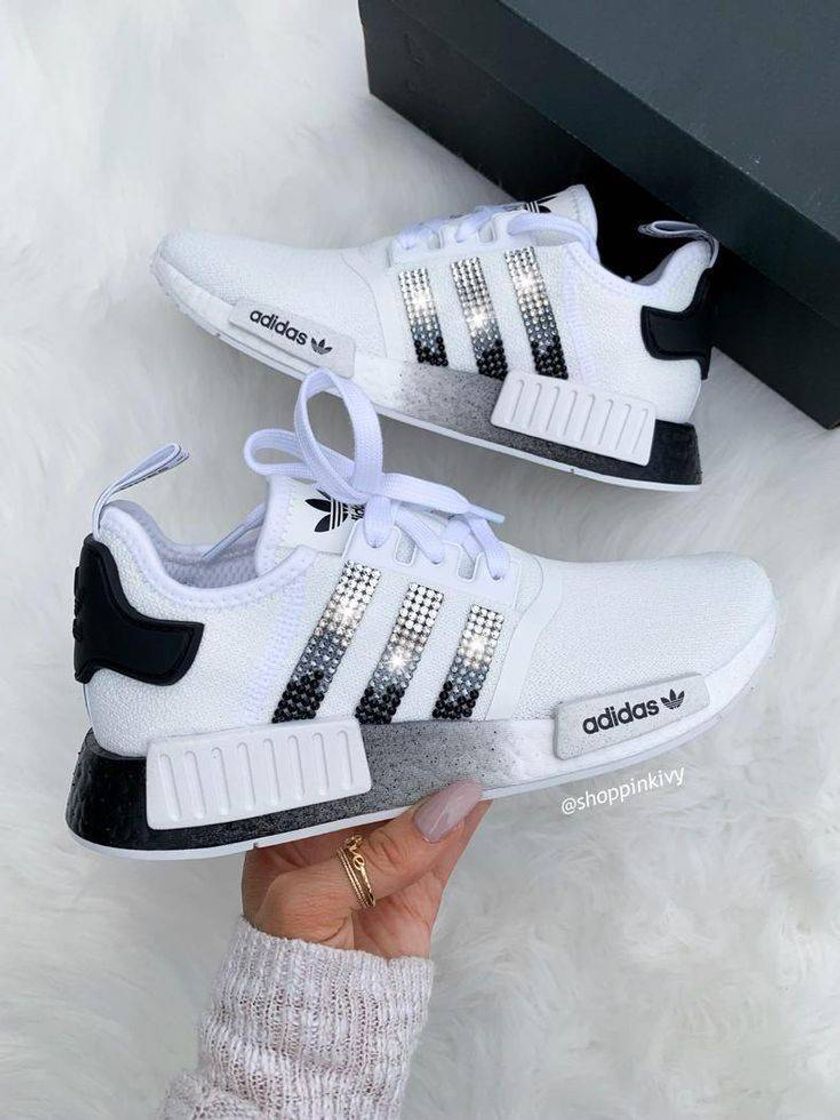 Social Adidas 