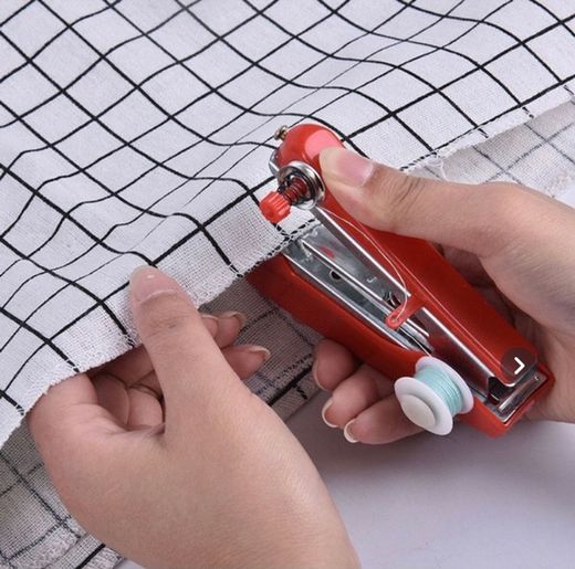 Máquina de costura de mão 