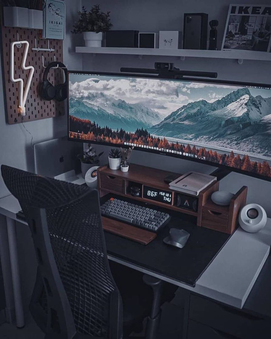 Fashion ULTRAWIDE HOME OFFICE WORKSPACE |SPACEBOUND.SETUPS