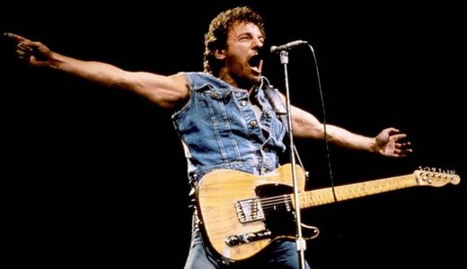 Bruce Springsteen - Born in the U.S.A. (Official Video) 