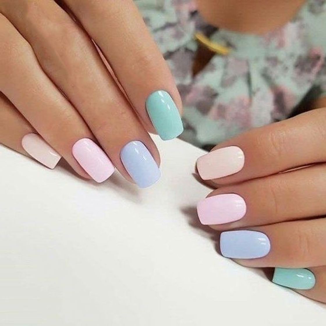 Moda Unhas pastel 