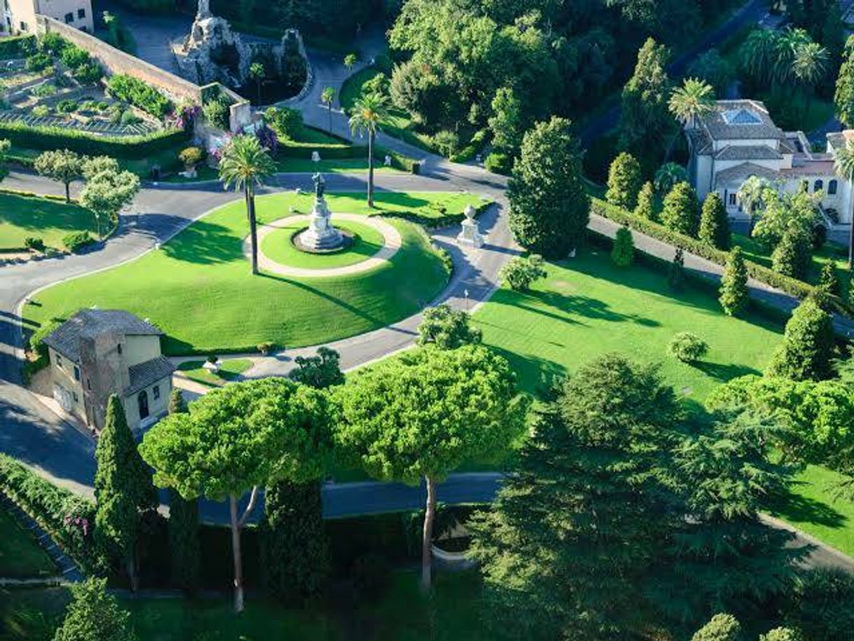 Lugar Jardines del Vaticano