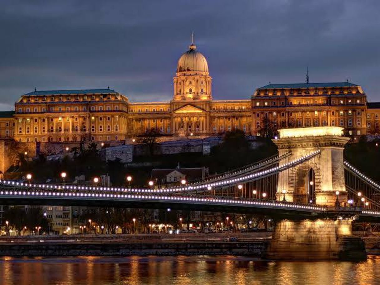Restaurants Buda Castle