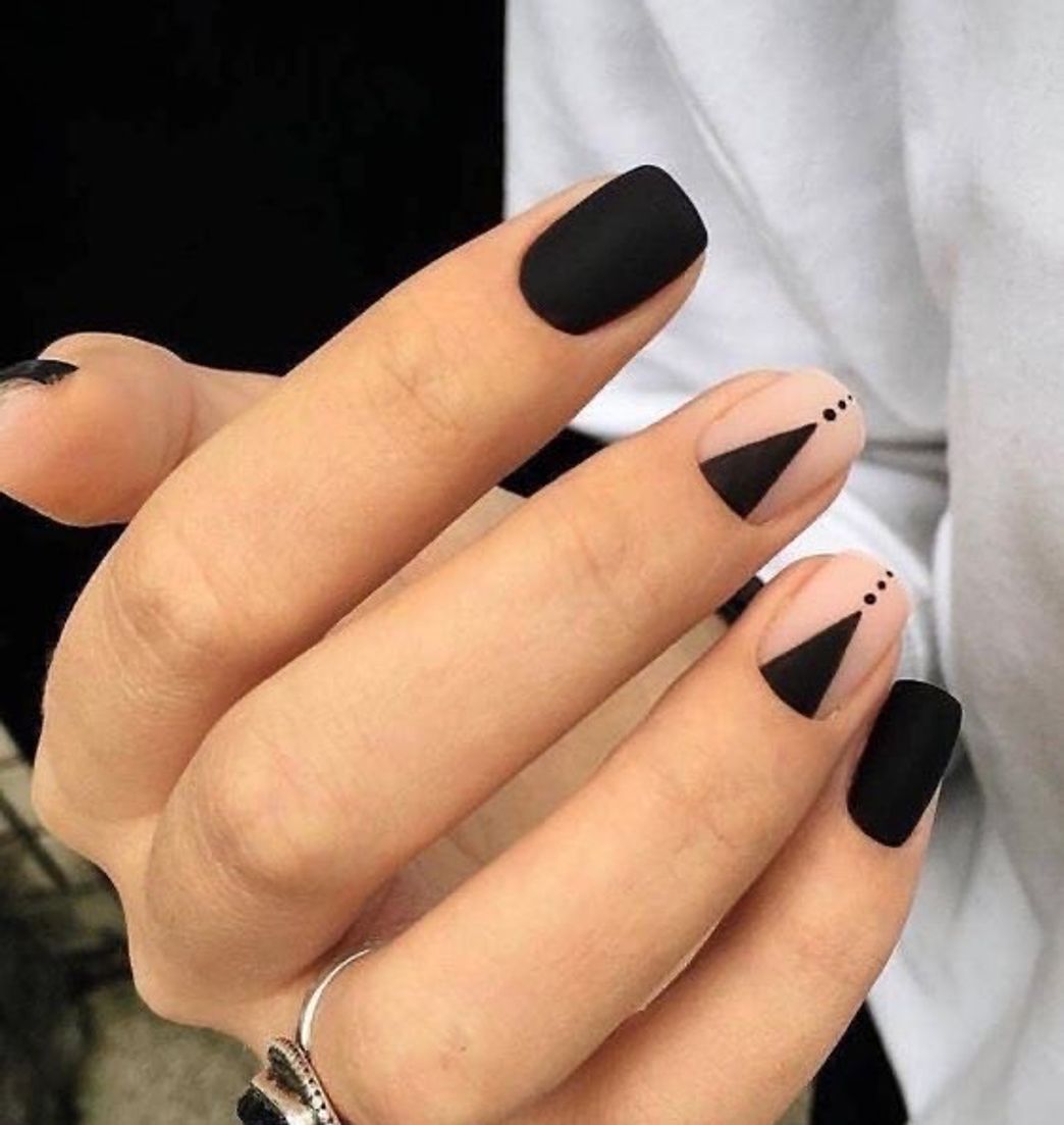 Moda Nail Black