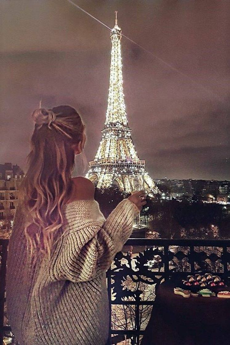 Moda Imagine uma noite em paris 💕